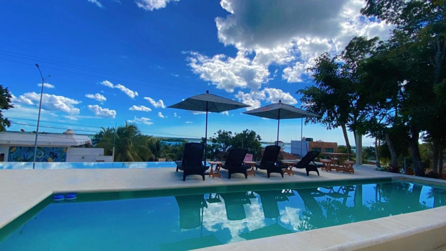 Hotel & Eco Cabanas Azul Maria バカラル エクステリア 写真