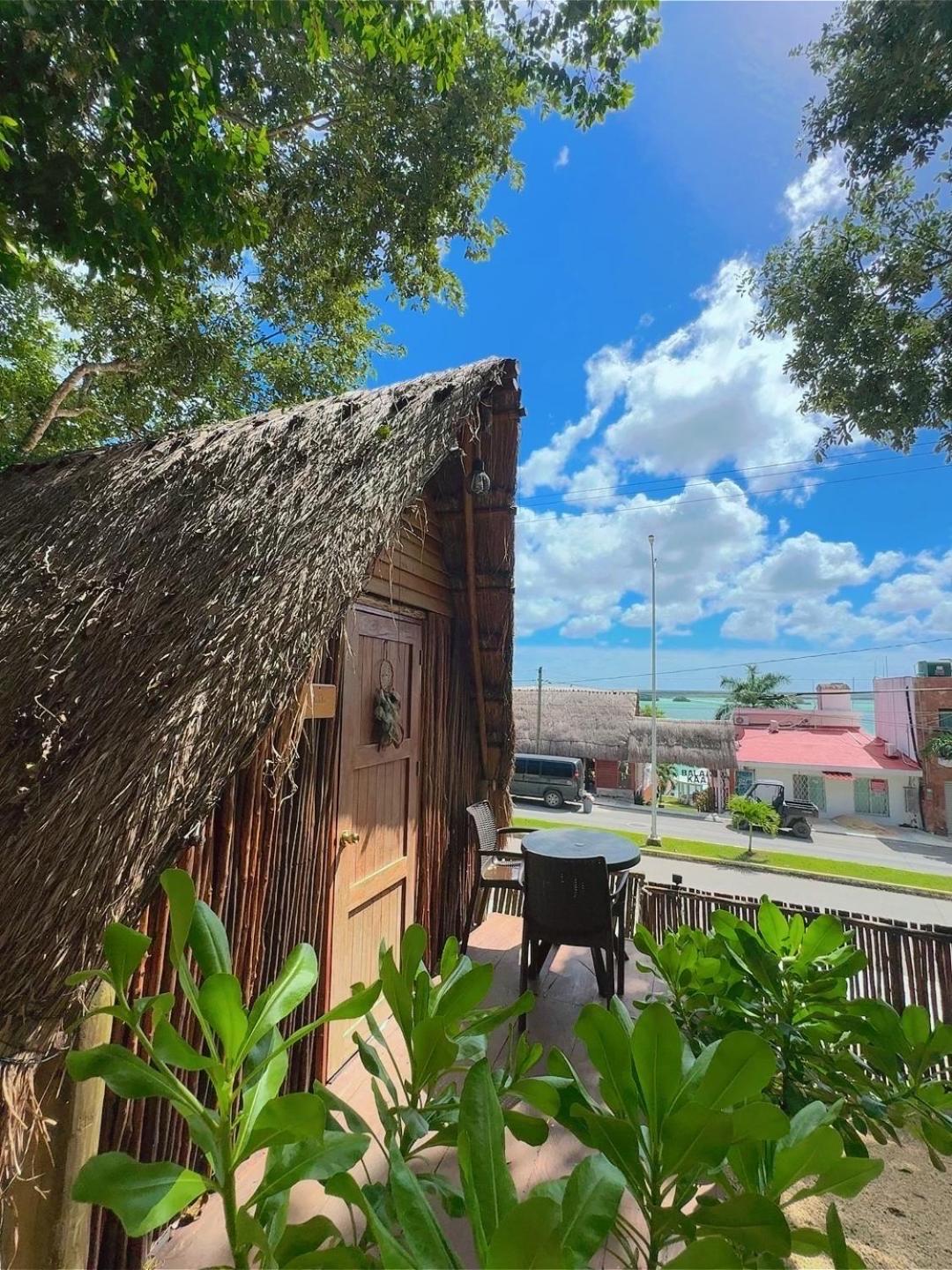 Hotel & Eco Cabanas Azul Maria バカラル エクステリア 写真